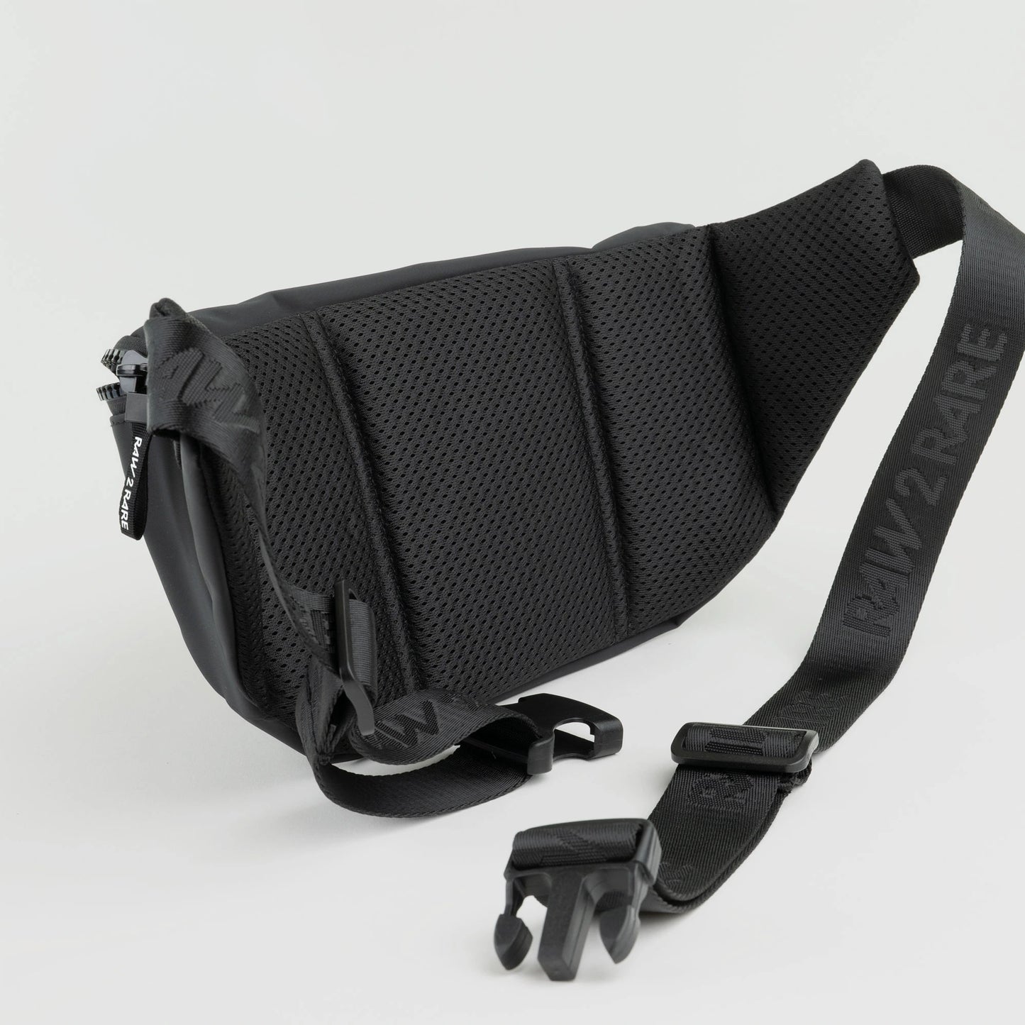 Raw2Rare - Crossbody Bag