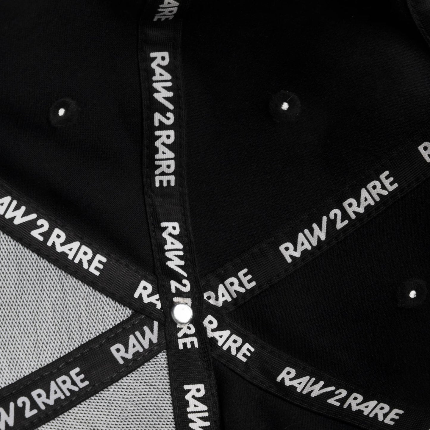 Raw2Rare - Cap